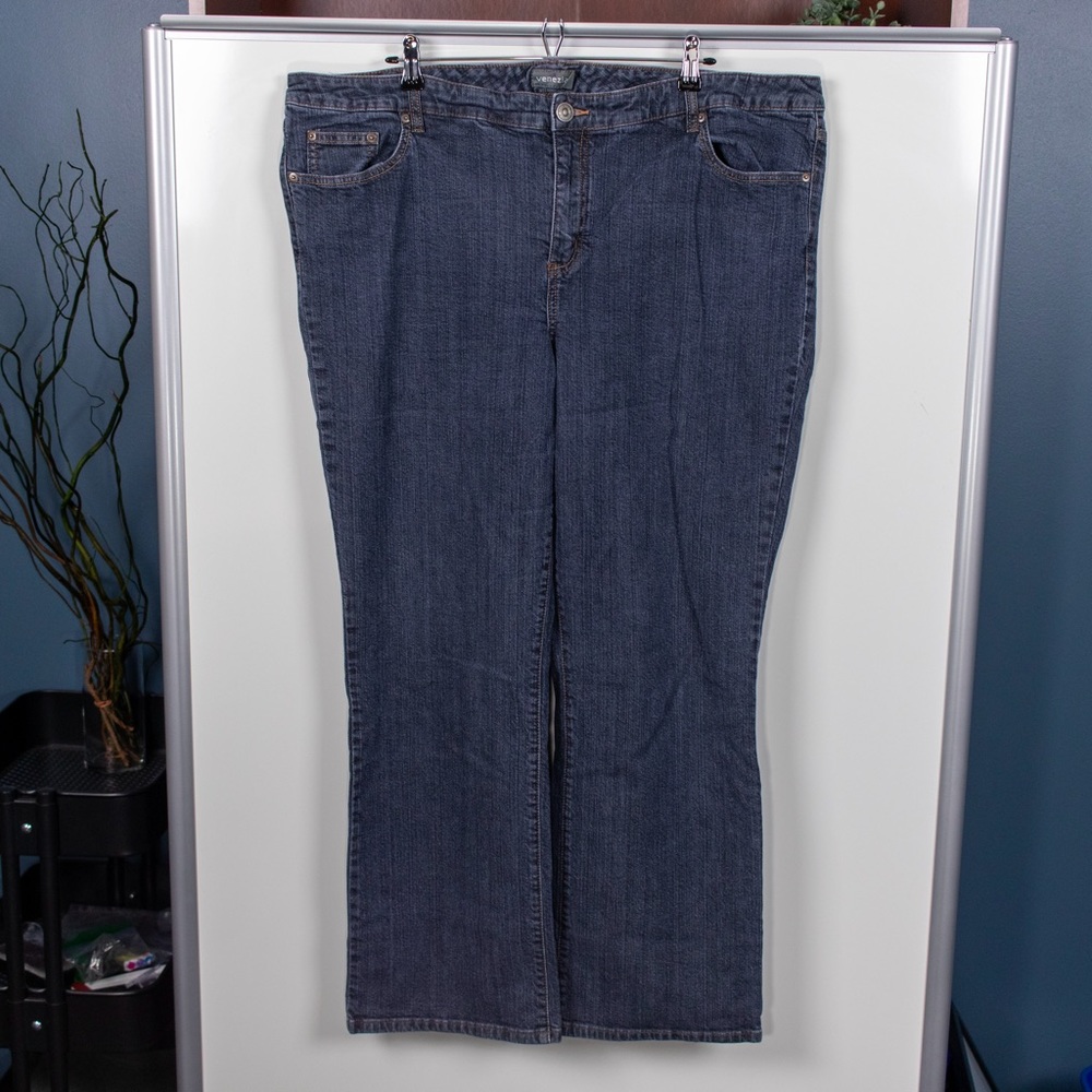 Venezia Yellow Square Bootcut 32” Inseam Jeans